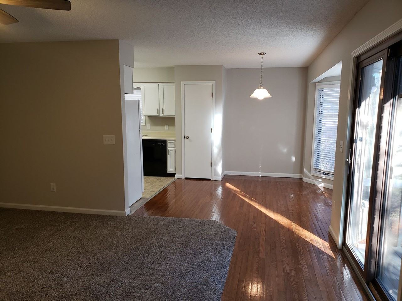1432 S Arcadia Ave - Photo 3 of 22