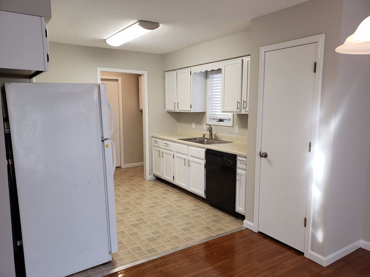 1432 S Arcadia Ave - Photo 4 of 22