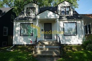 featured image of 12432 S Lowe Ave