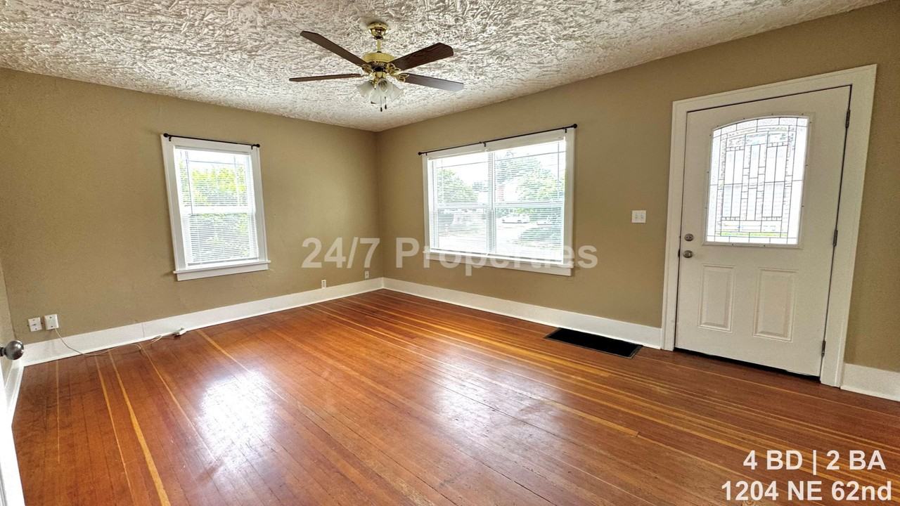 1204 Ne 62nd Ave - Photo 2 of 16