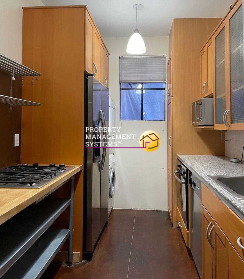 336 W Broadway #408 - Photo 4 of 11