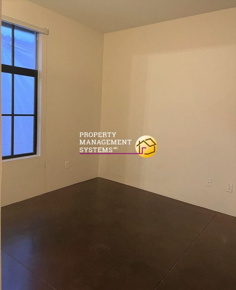336 W Broadway #408 - Photo 5 of 11