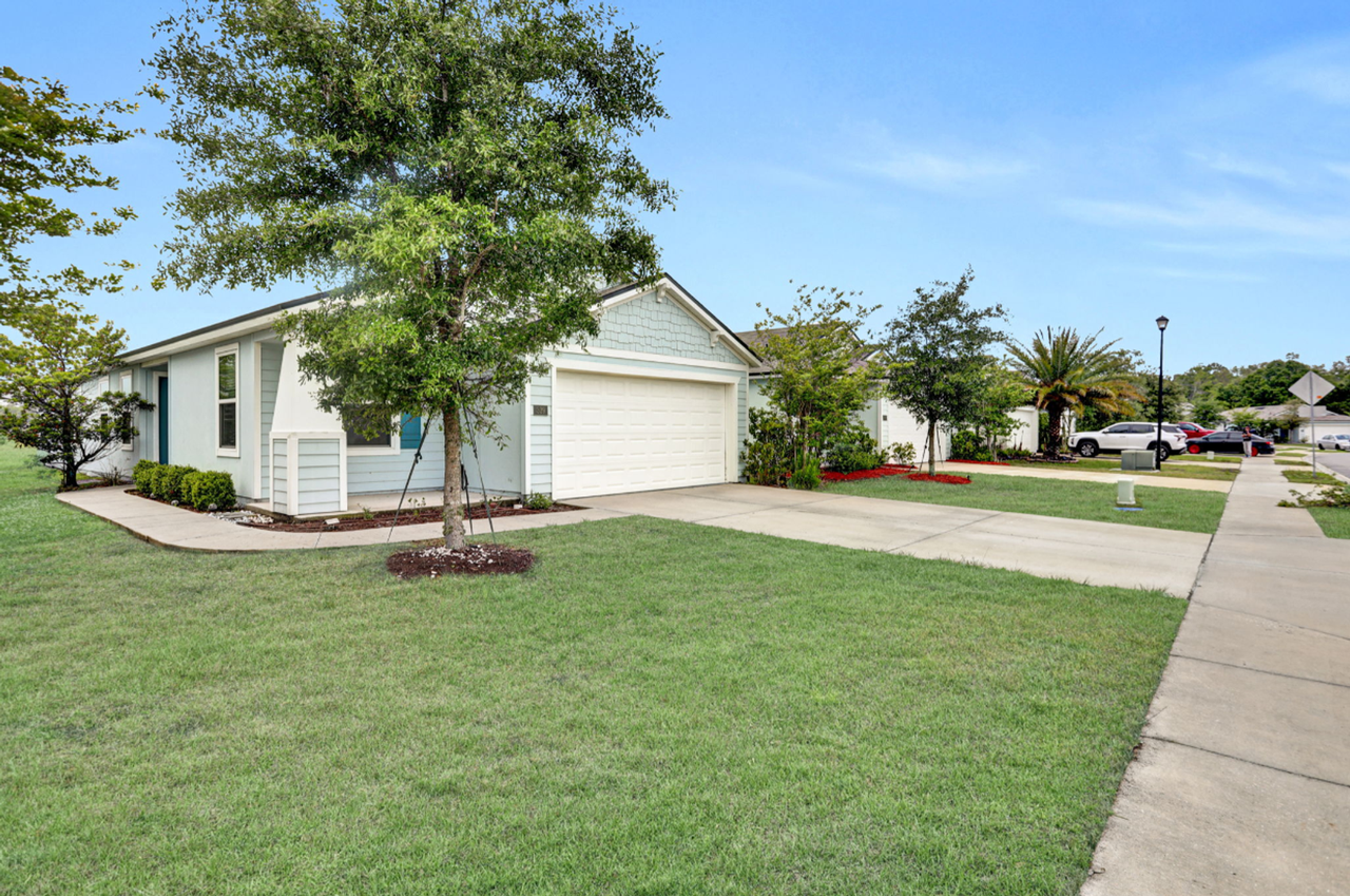 339 Caminha Rd - Photo 3 of 5