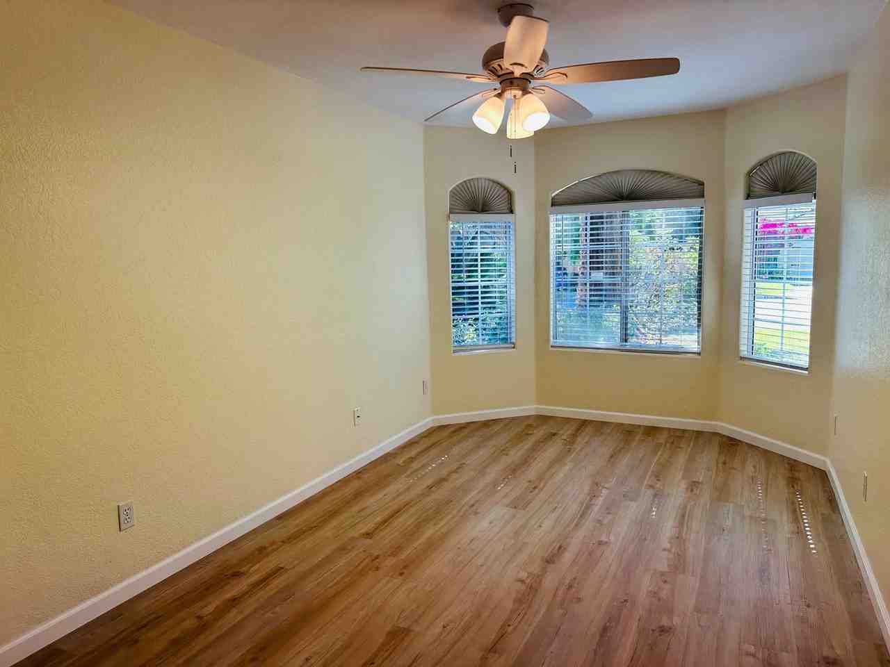8552 N Meridian Ave - Photo 7 of 23