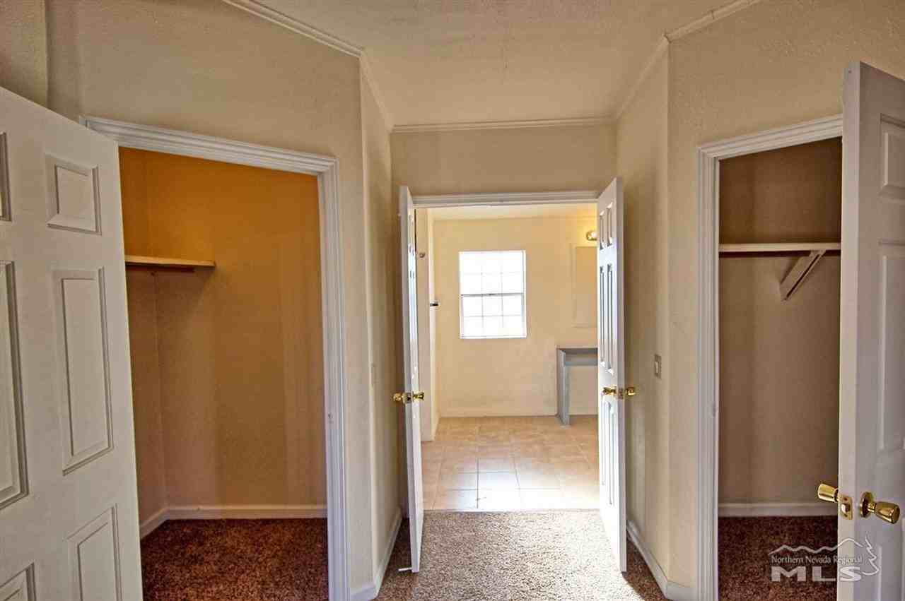 219 Ambee Way - Photo 5 of 16