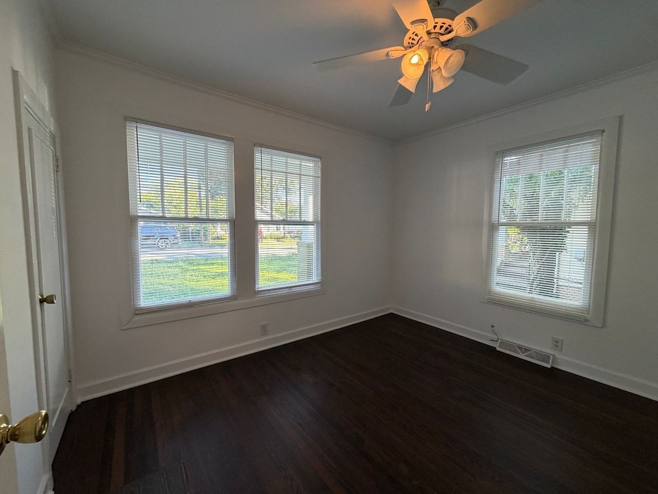 1744 Wilmore Dr - Photo 3 of 14