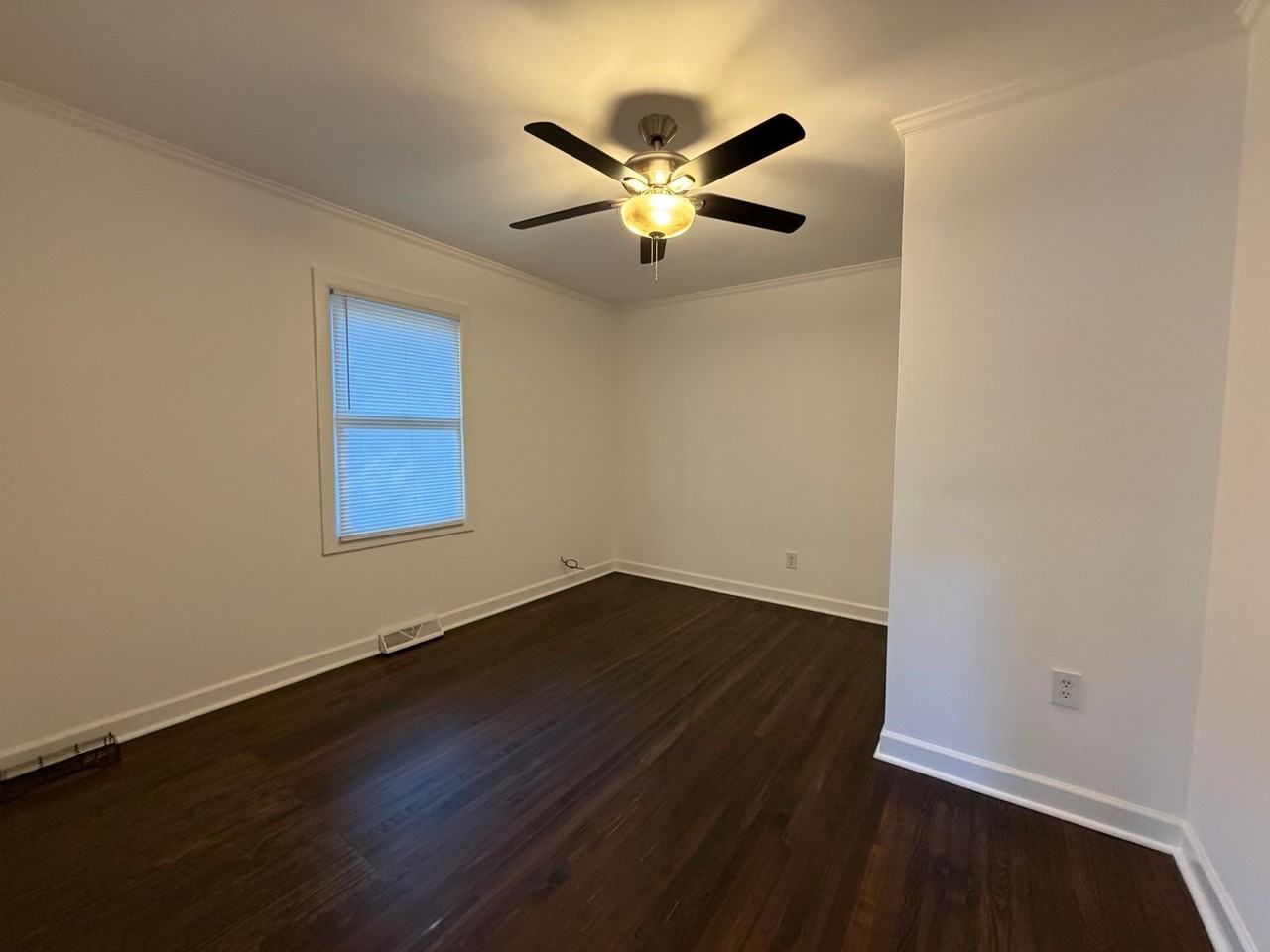 1744 Wilmore Dr - Photo 6 of 14