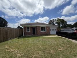 featured image of 1035 Tradewinds Rd