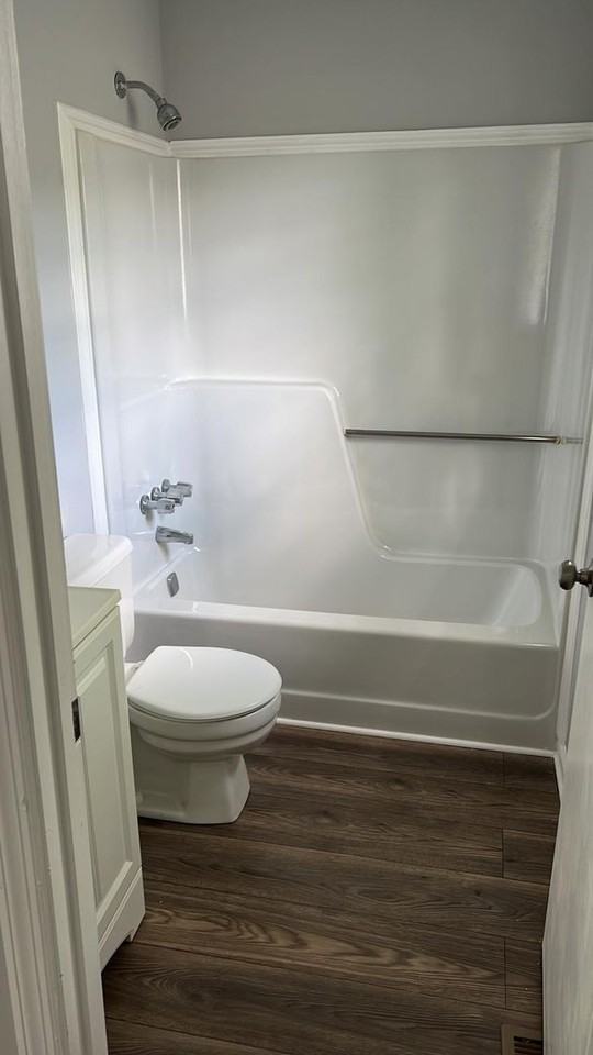 2051 Lenoa Ln - Photo 6 of 21