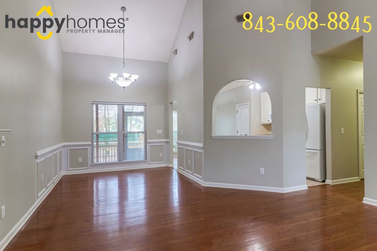 7896 Sabalridge Dr - Photo 5 of 31
