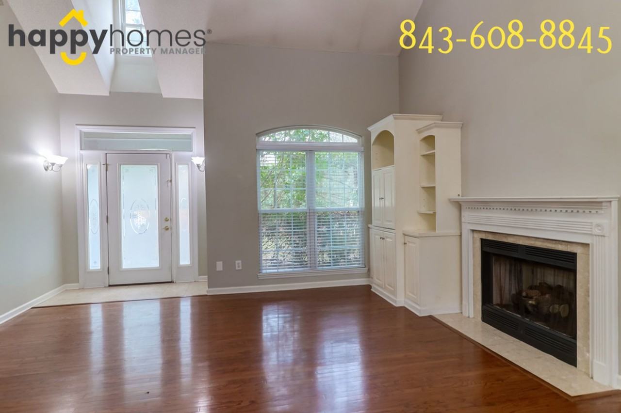 7896 Sabalridge Dr - Photo 6 of 31