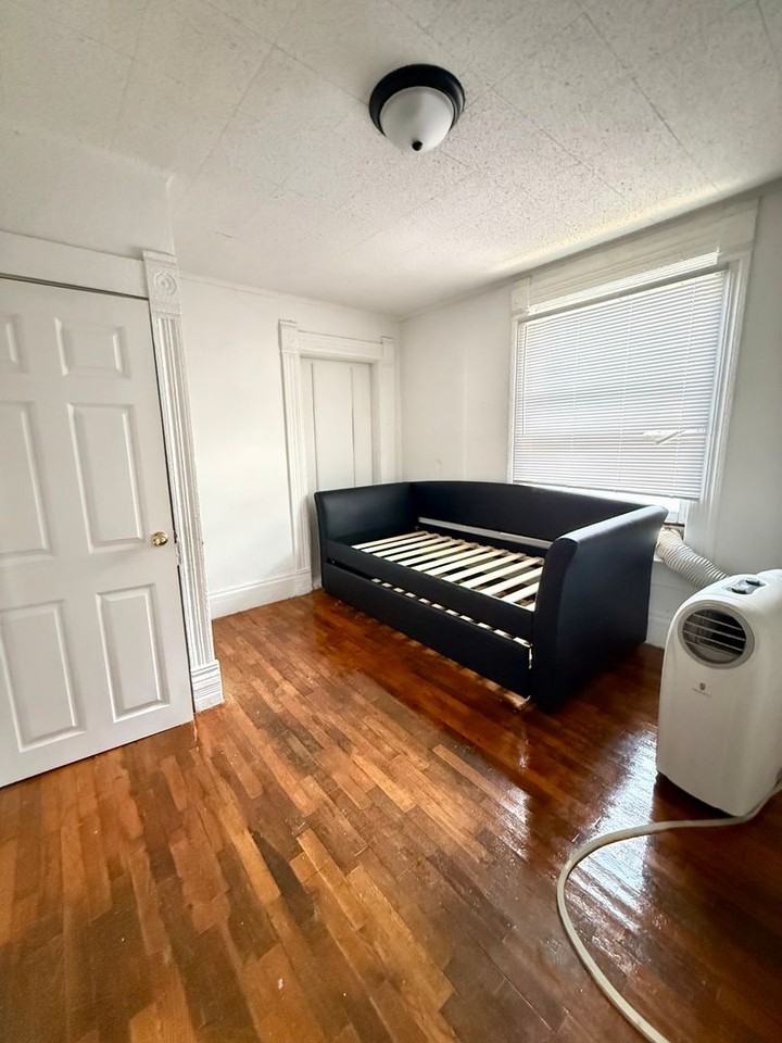 1610 Sw Clay St - Photo 7 of 14