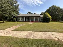 211 W Holland St - Photo 1 of 1