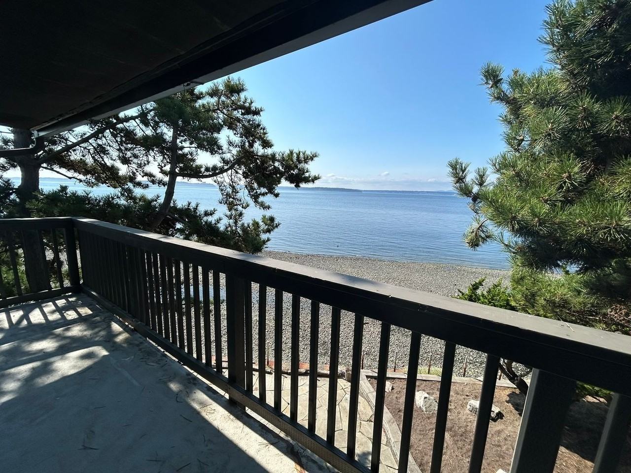 3805 Beach Dr Sw - Photo 4 of 18
