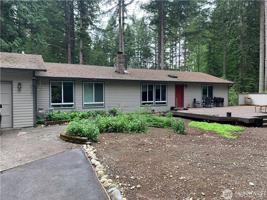 featured image of 23121 Ne 47th St