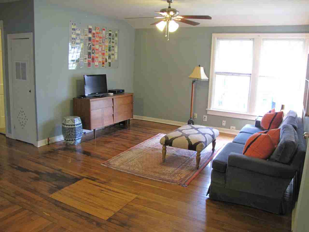 703 Upson St - Photo 4 of 13