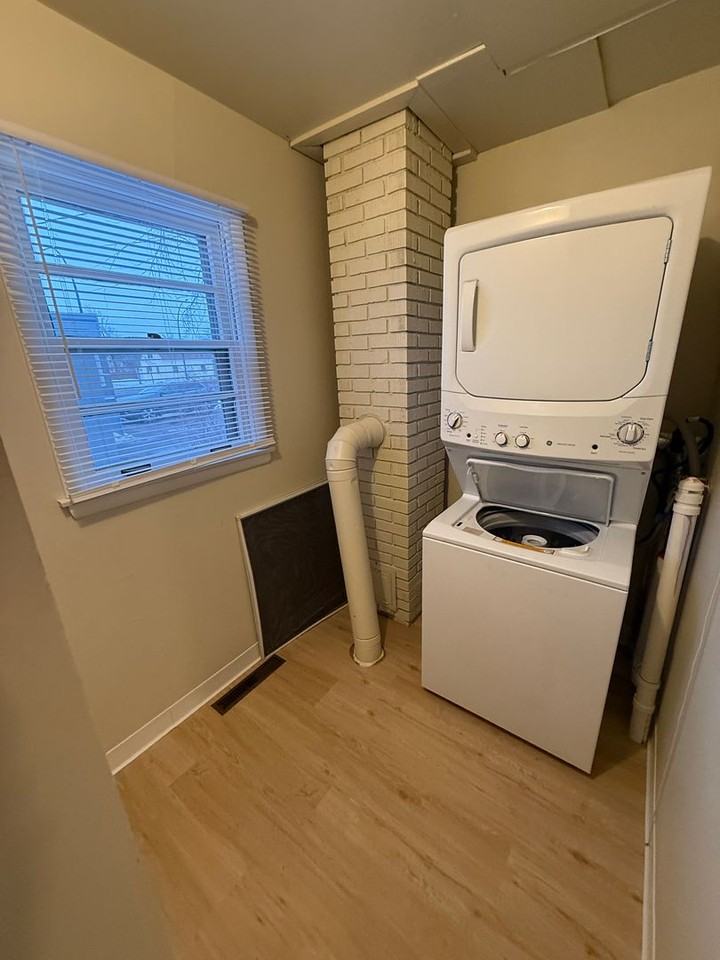 103 14th St Nw - Photo 5 of 9