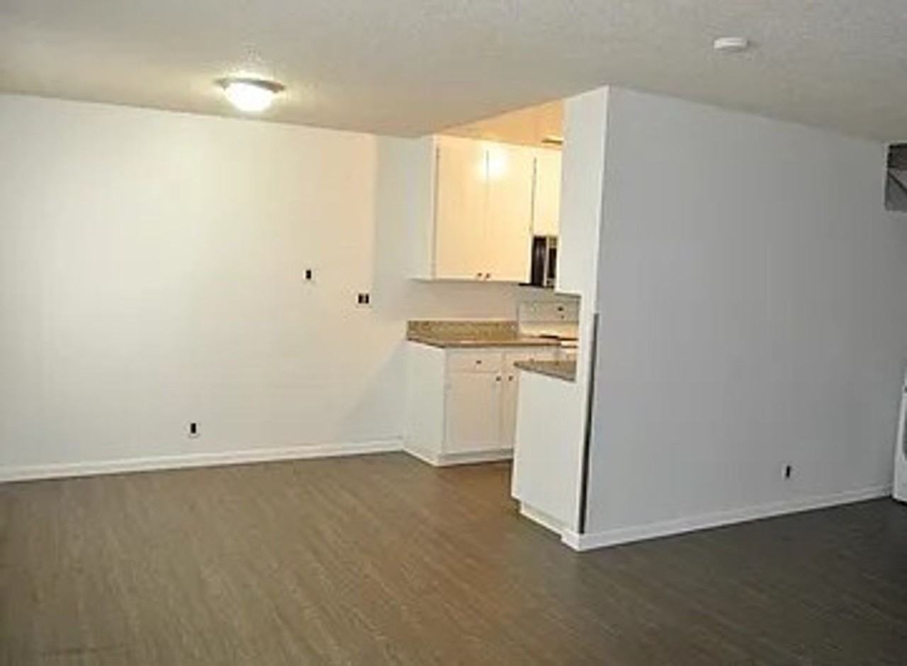 1608 Sycamore Dr #2 - Photo 4 of 12