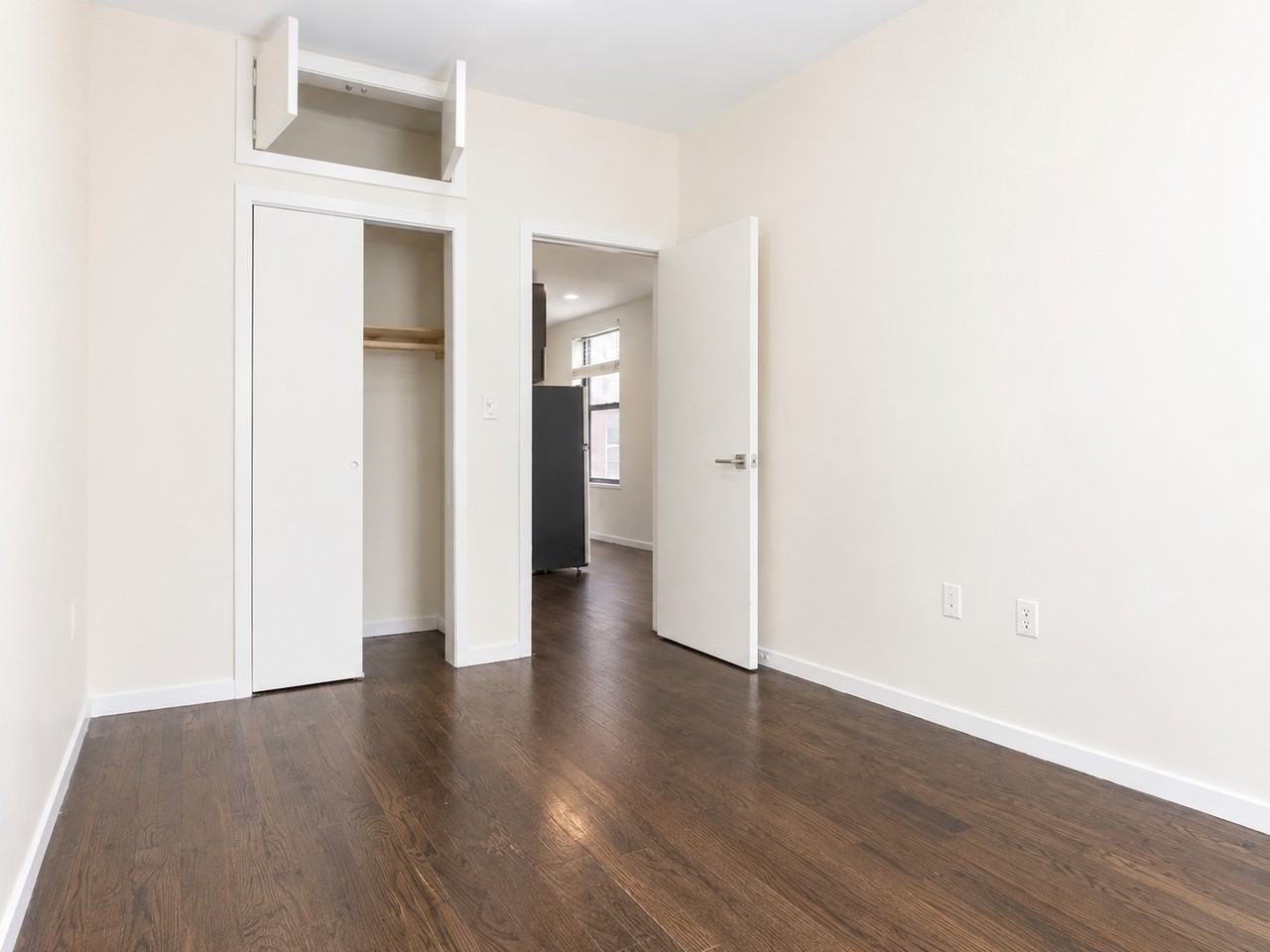 950 Nostrand Ave #2R - Photo 7 of 9