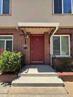 featured image of 2128 28th St