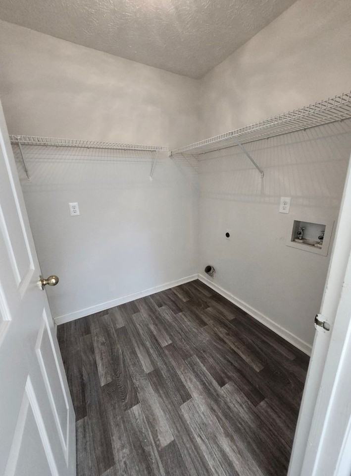 5333 Mccaghren Dr - Photo 7 of 13