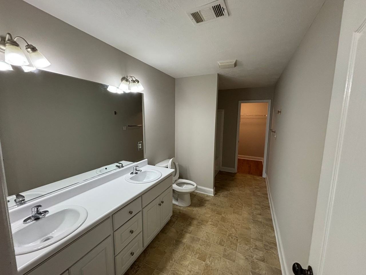 953 Bryan Cir - Photo 7 of 13