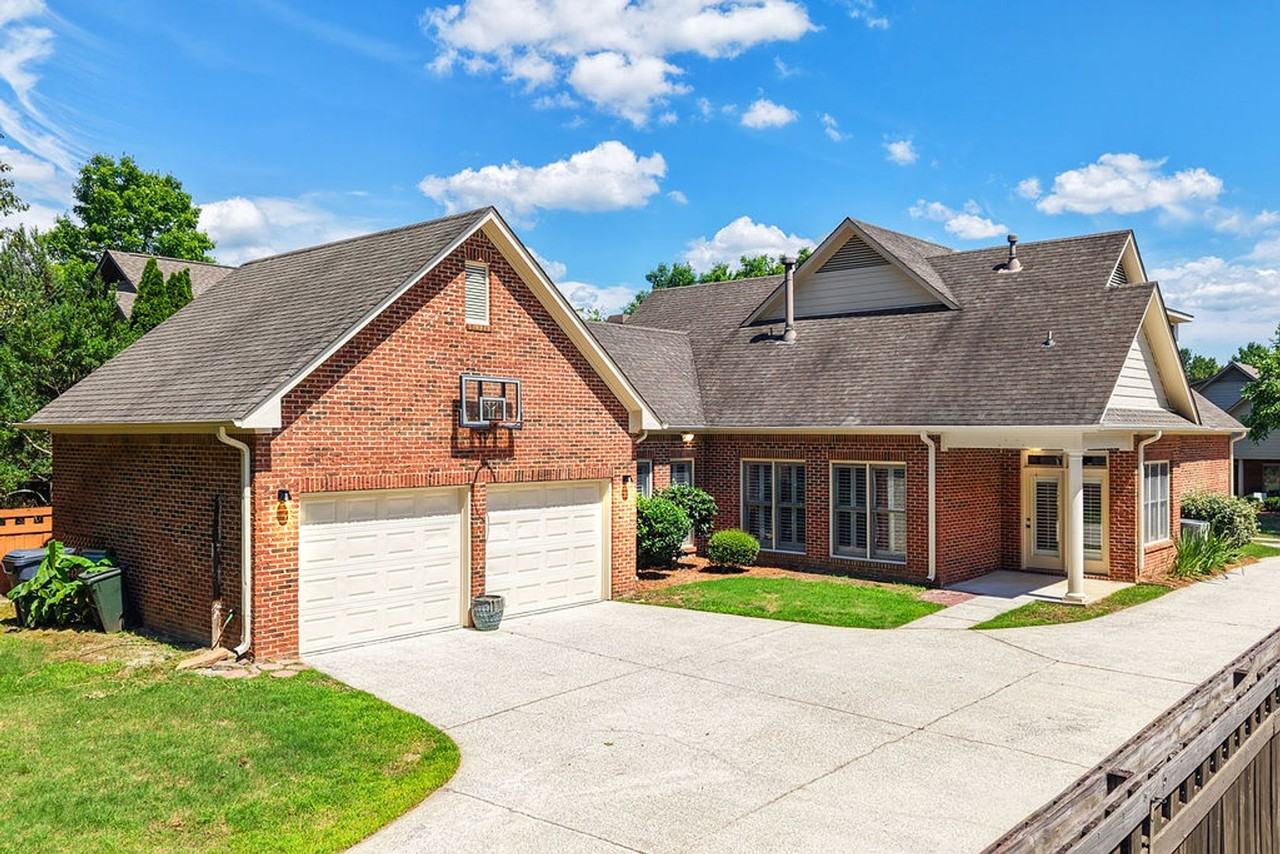4040 Alston Way - Photo 3 of 25