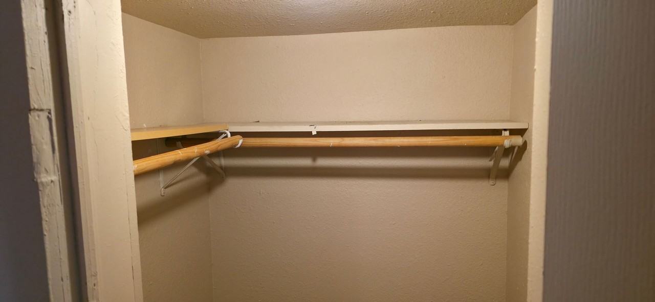 3419 Sealy St - Photo 6 of 21