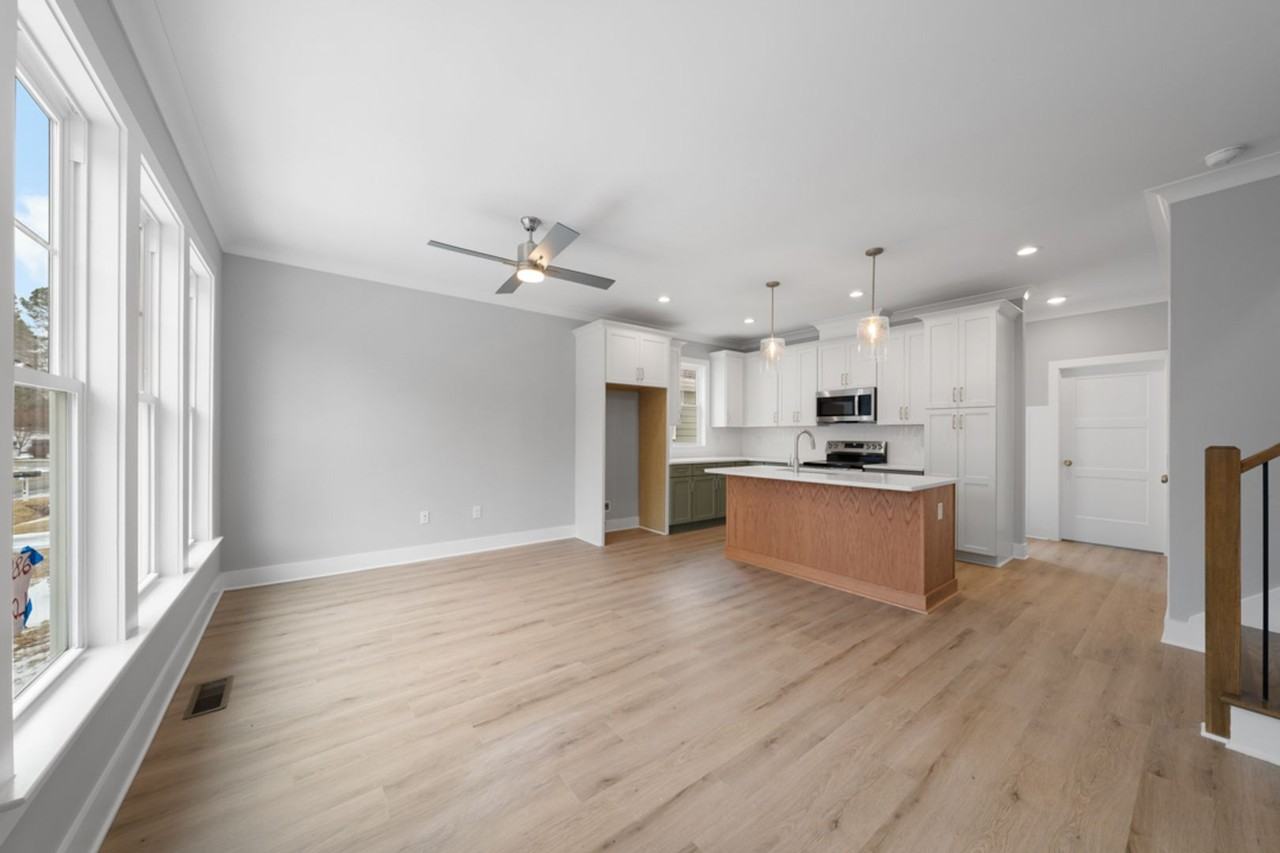 2805B Fawn Ave - Photo 3 of 26