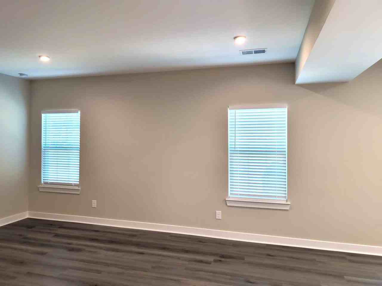 1208 Hinson Forest Rd - Photo 7 of 26
