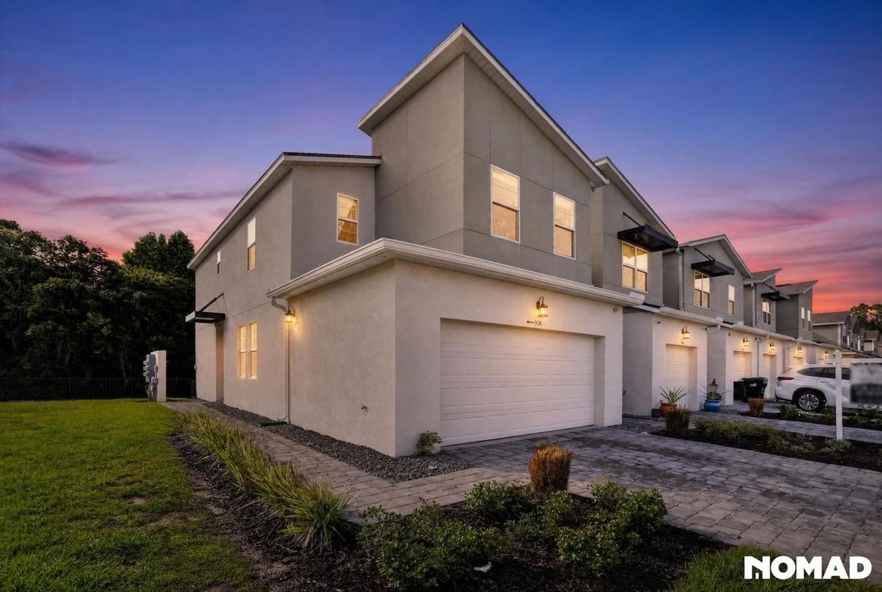908 Spring Palms Loop