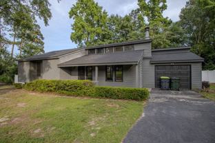 140 Land Of Lakes Cir - Photo 1 of 1