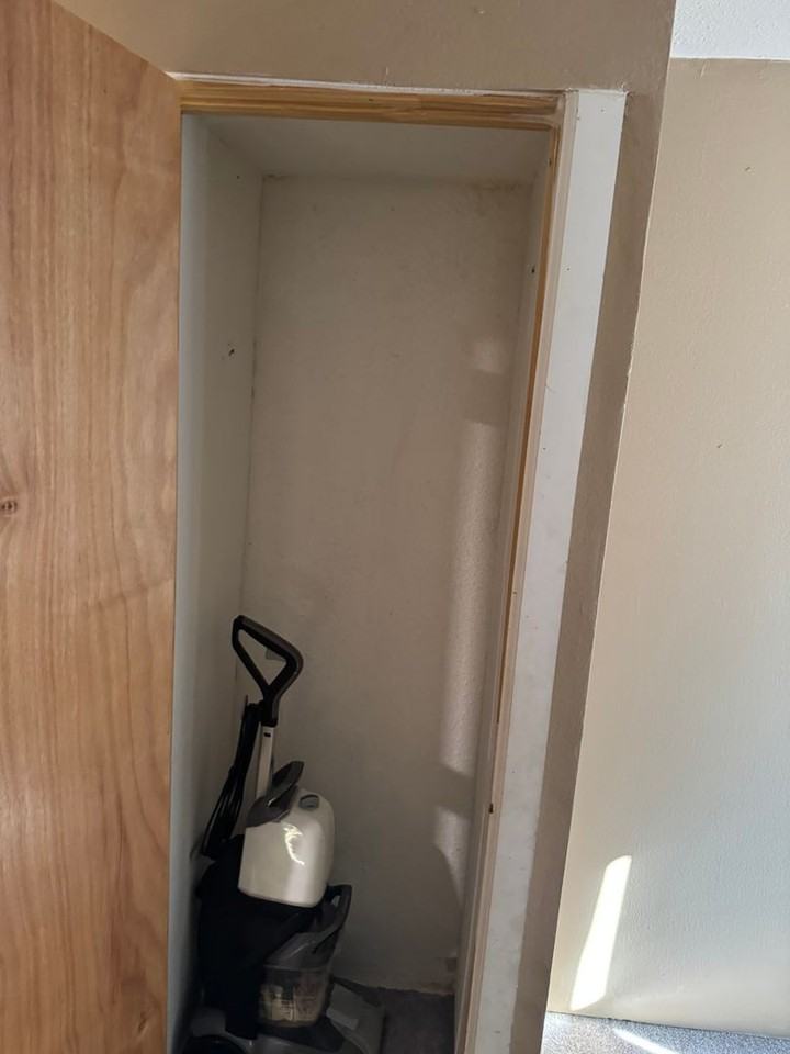 2124 E 20th St - Photo 6 of 25