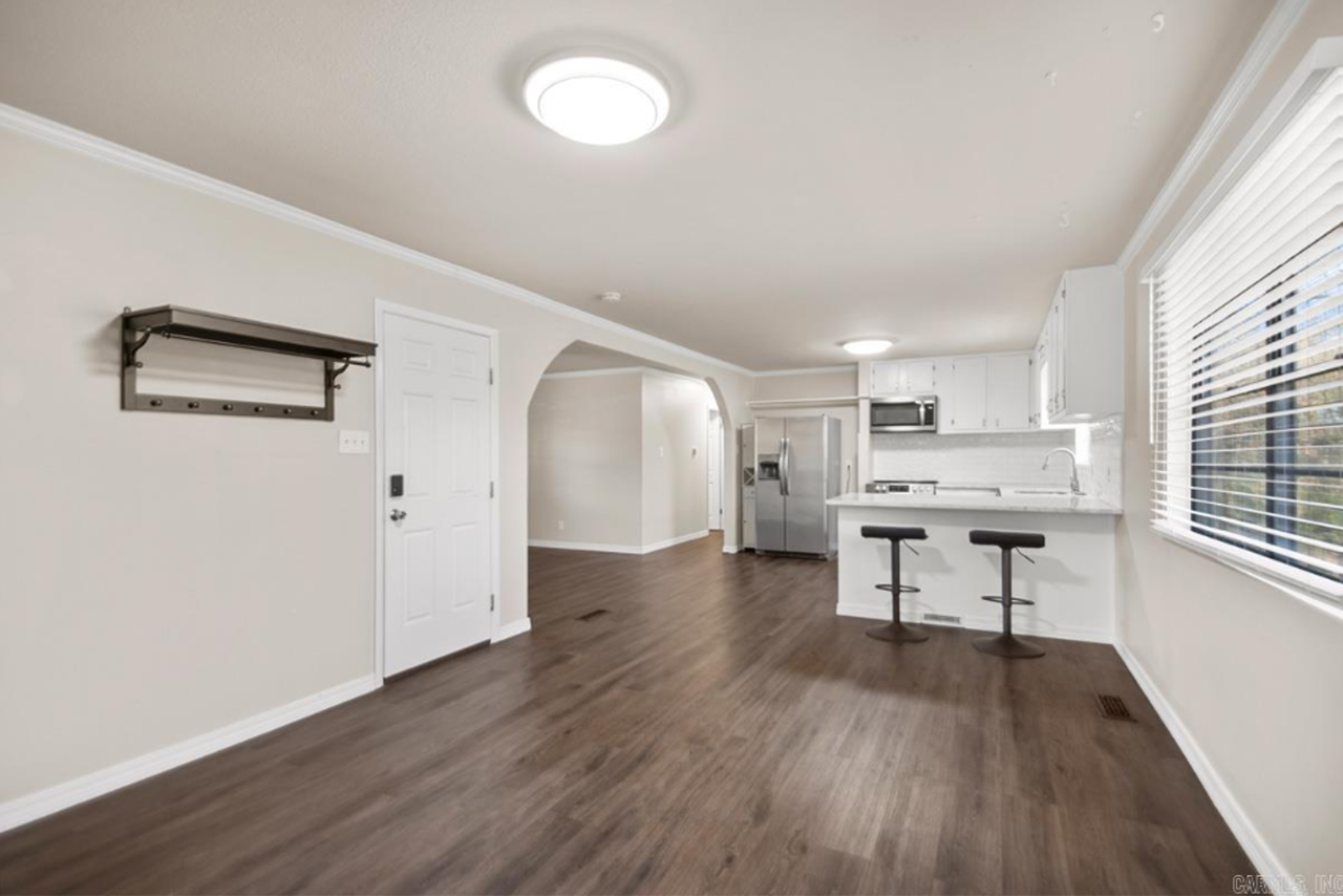 4704 N Cypress St - Photo 5 of 21