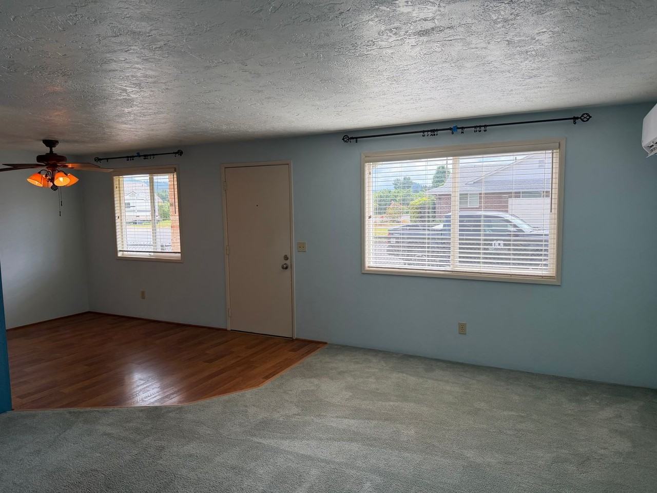 1198 55th Pl - Photo 5 of 41