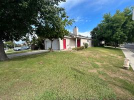featured image of 2924 Merle Ave