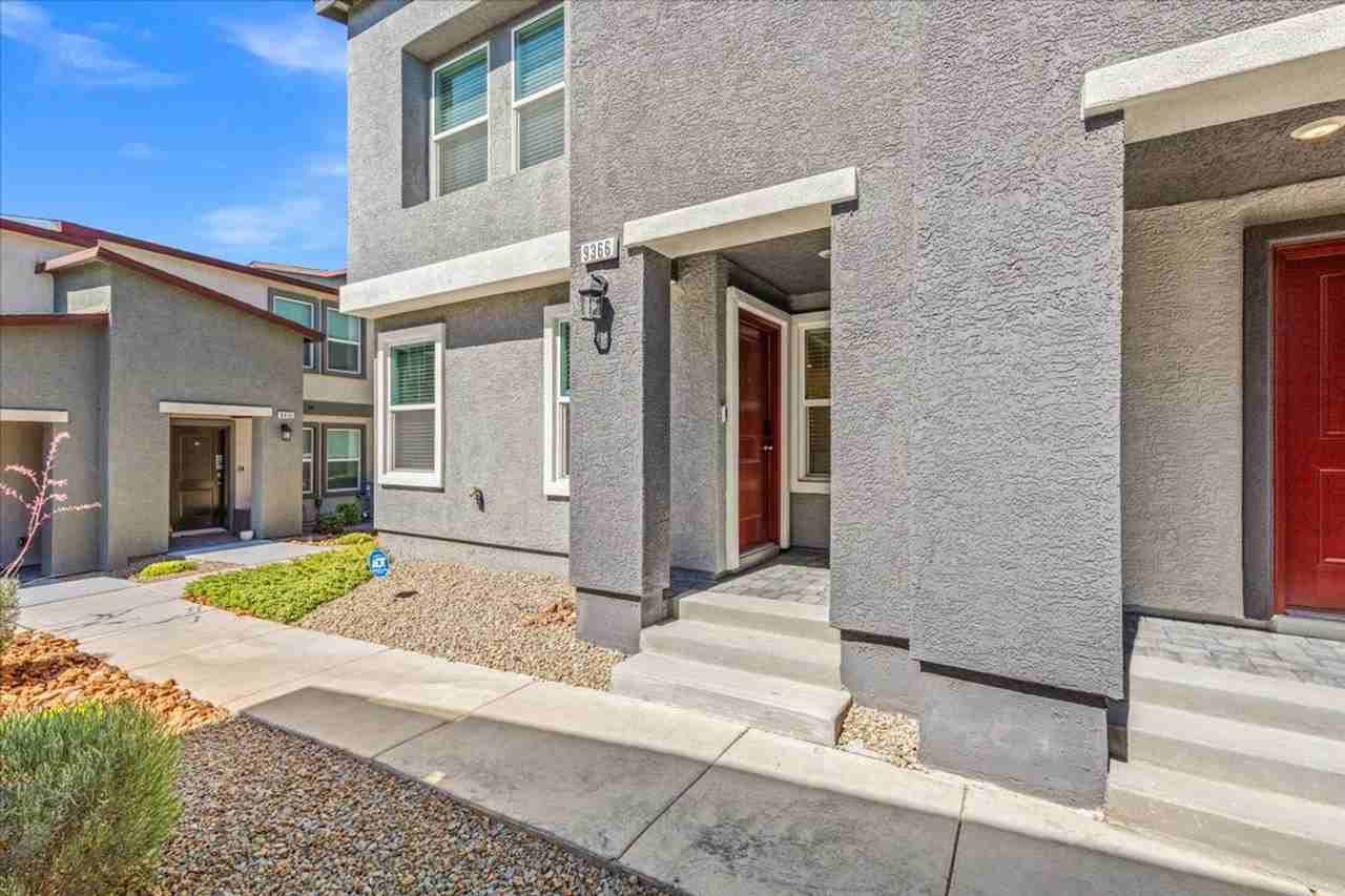 9366 Soothing Sea St - Photo 2 of 20