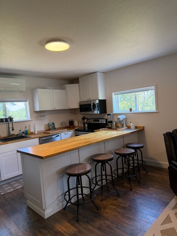 825 Greenridge Dr - Photo 7 of 9