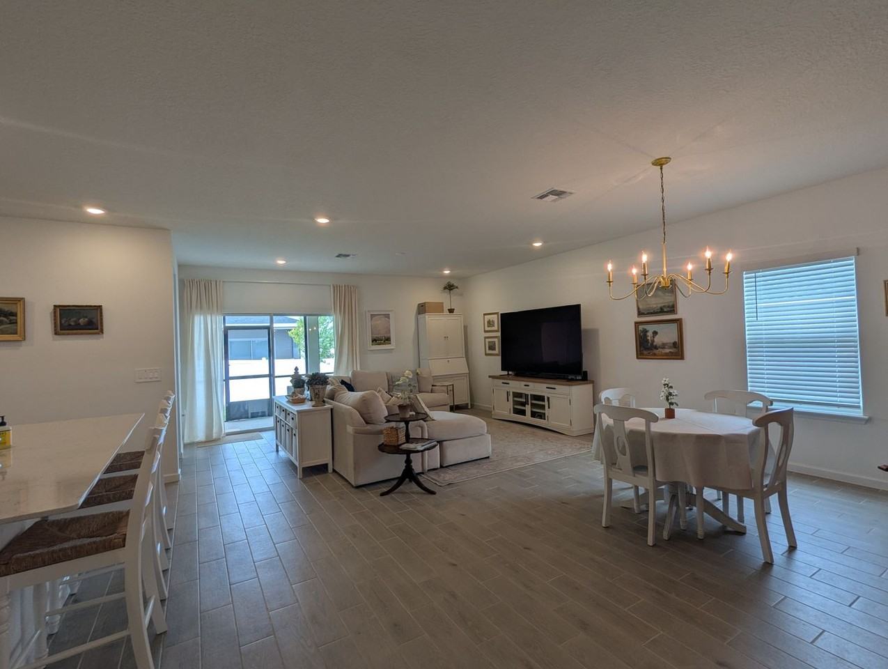 12568 Nw 138th Dr - Photo 2 of 50
