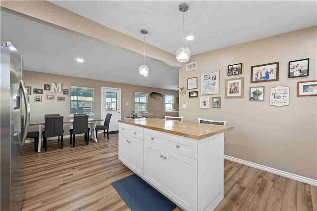 622 S Sandpiper Dr - Photo 7 of 30