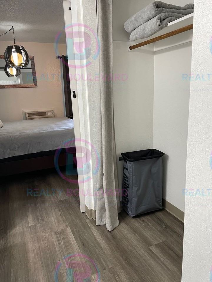 2450 Lymbery St Apt 230 - Photo 7 of 17