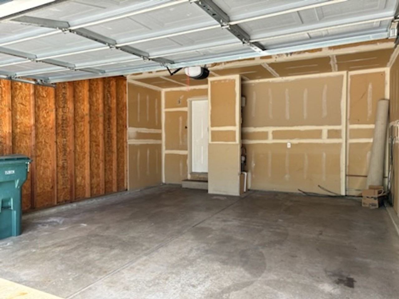 2581 W Grenoble Ln - Photo 7 of 25