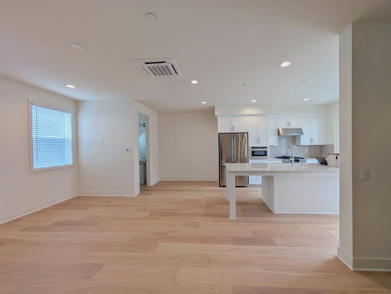 19071 Main St #105 - Photo 4 of 18
