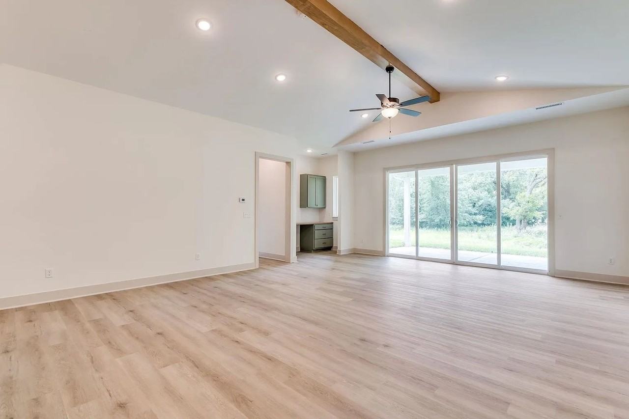 5591 Wandering Way - Photo 5 of 34