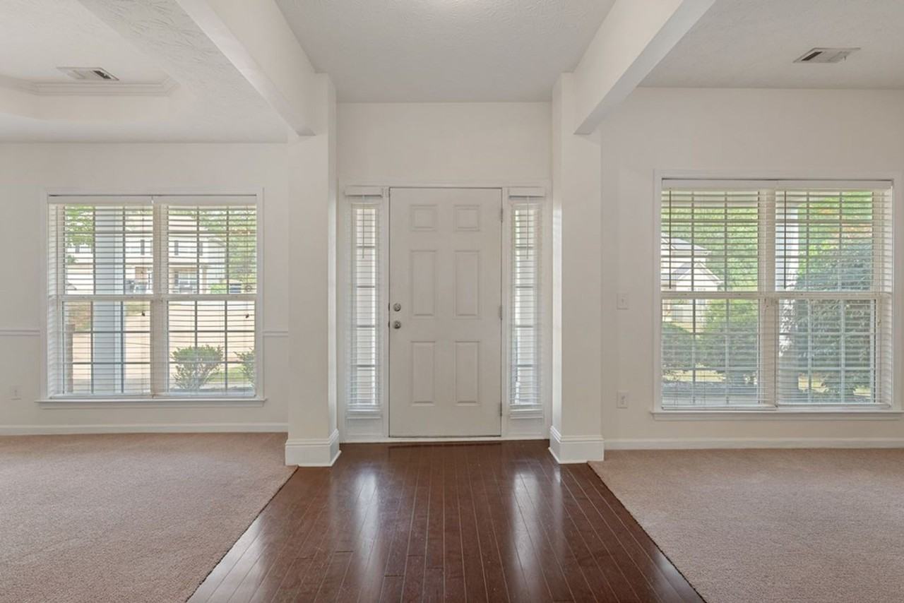 5186 Freedom Ridge Ct - Photo 3 of 27