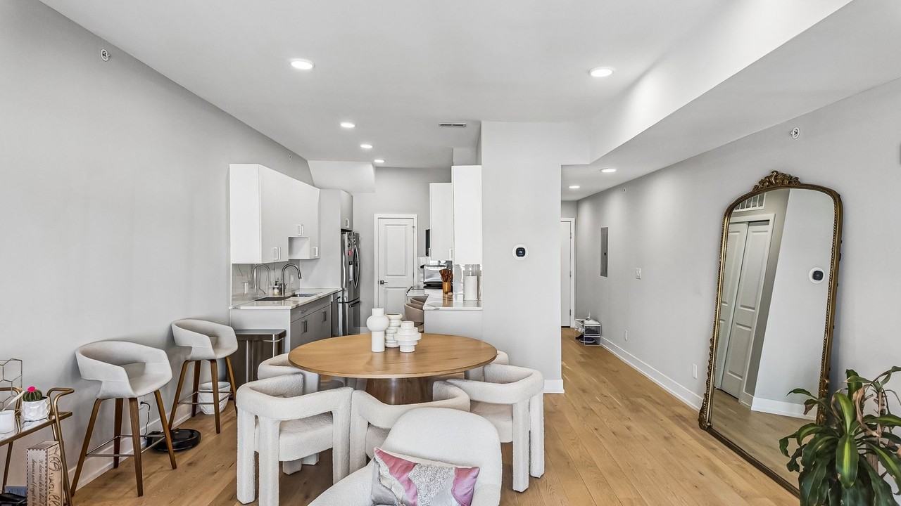 700 Moyer St - Photo 4 of 42