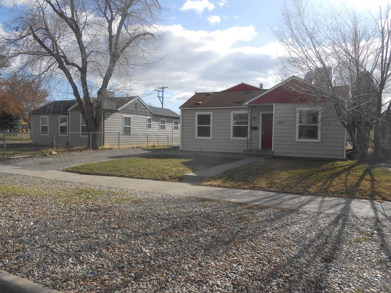 1051 Teller Ave - Photo 2 of 18