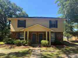 featured image of 1905 Elkhorn Ln