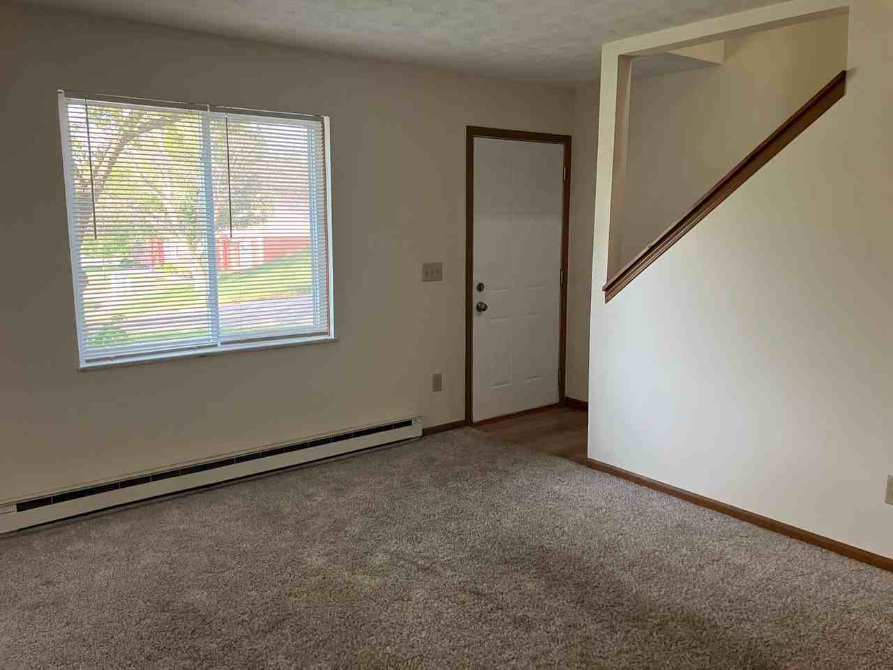 1220 Bunker Hill Rd #B - Photo 4 of 16