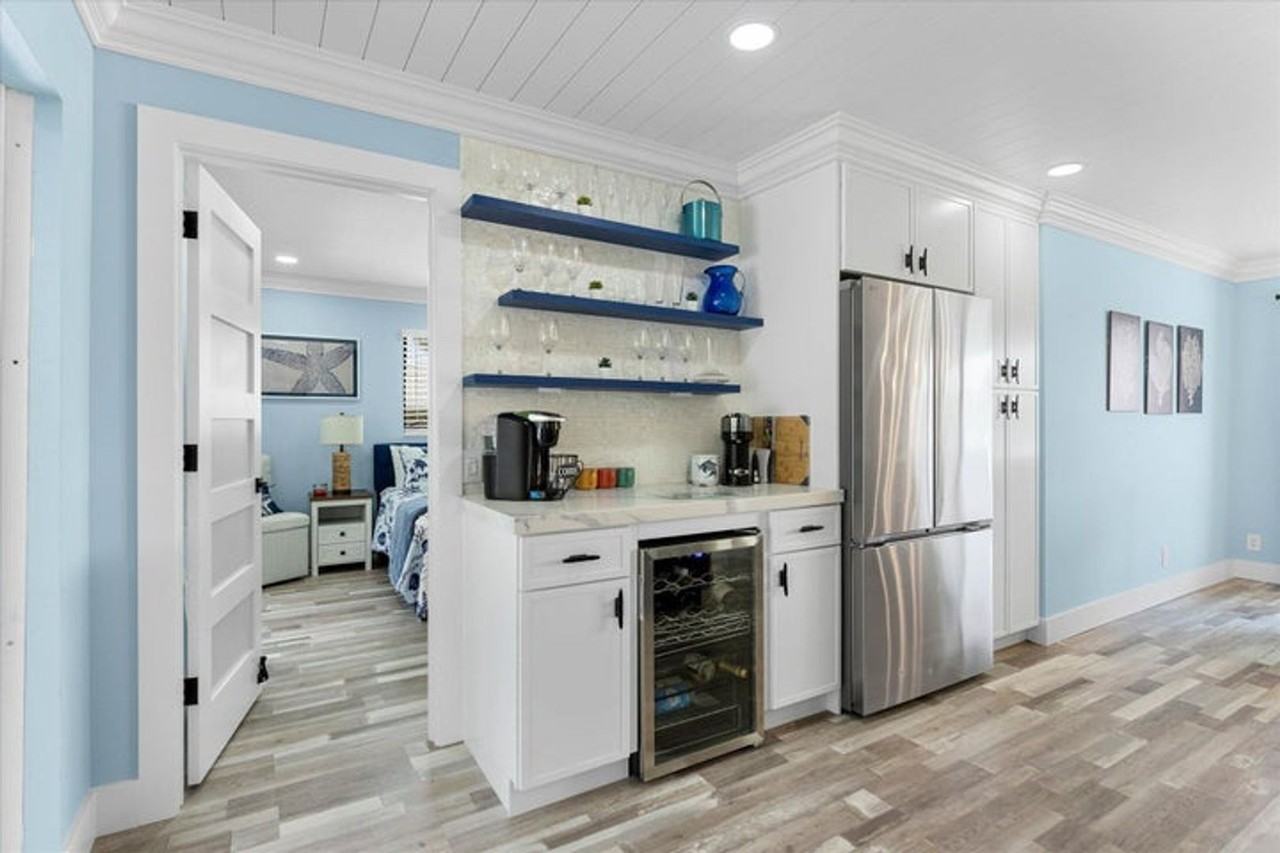 3313 Sherwood Blvd - Photo 3 of 15